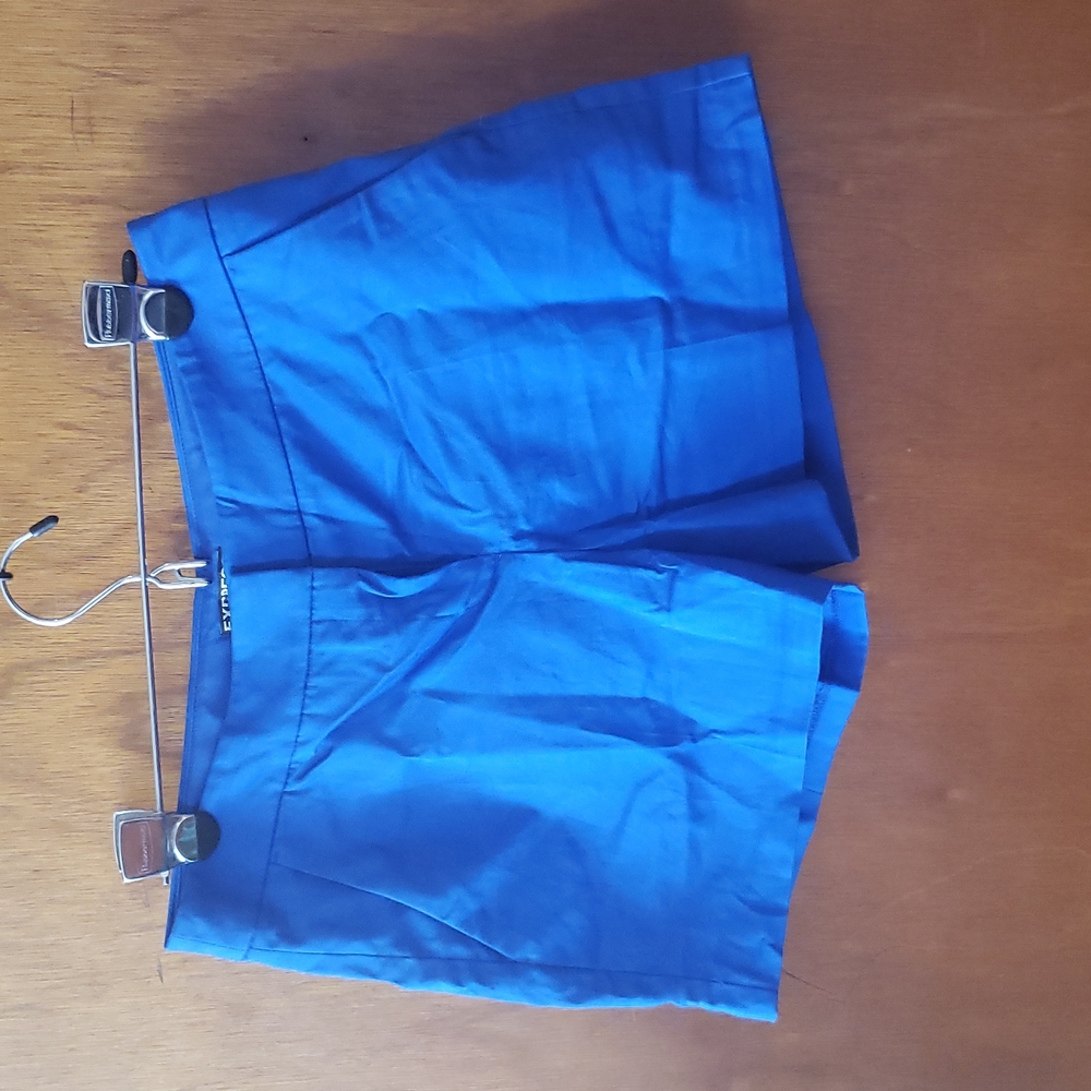 Express shorts, size 4